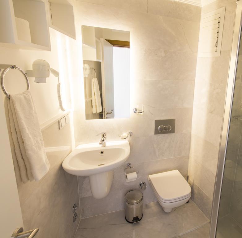 Defne Hotel Kaş Extérieur photo