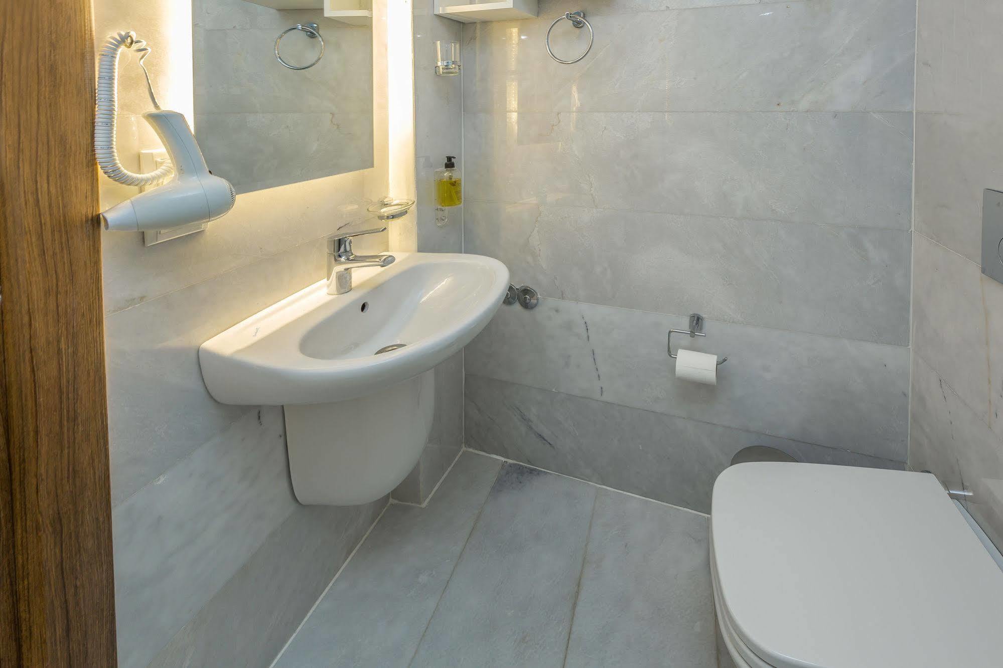 Defne Hotel Kaş Extérieur photo