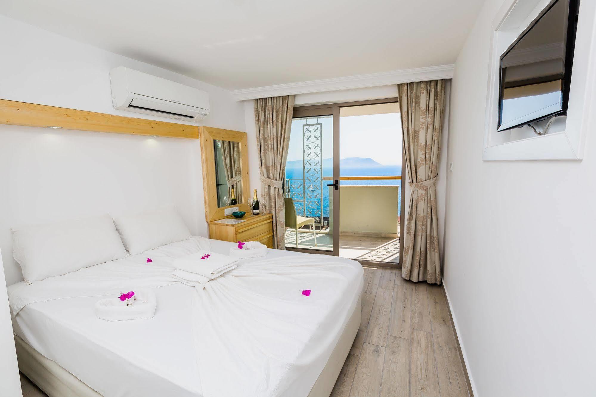 Defne Hotel Kaş Extérieur photo
